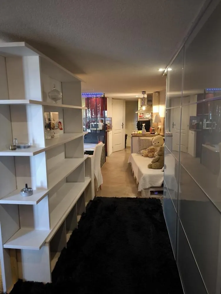 Love-Room Discret 40 M2 Bormes Les Mimosas Village Avec Terrasse Bormes-les-Mimosas